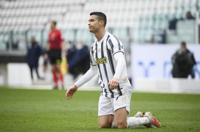 亿万28官网- 尤文图斯豪取联赛五连胜，斑马军团重返争冠行列  